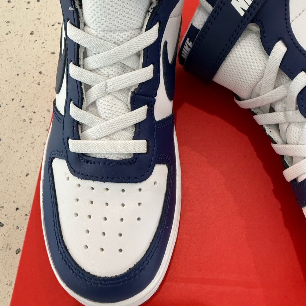 New boys girls Nike Kids High-Top Sneakers - Navy & White Sz 1.5 - Picture 4 of 9